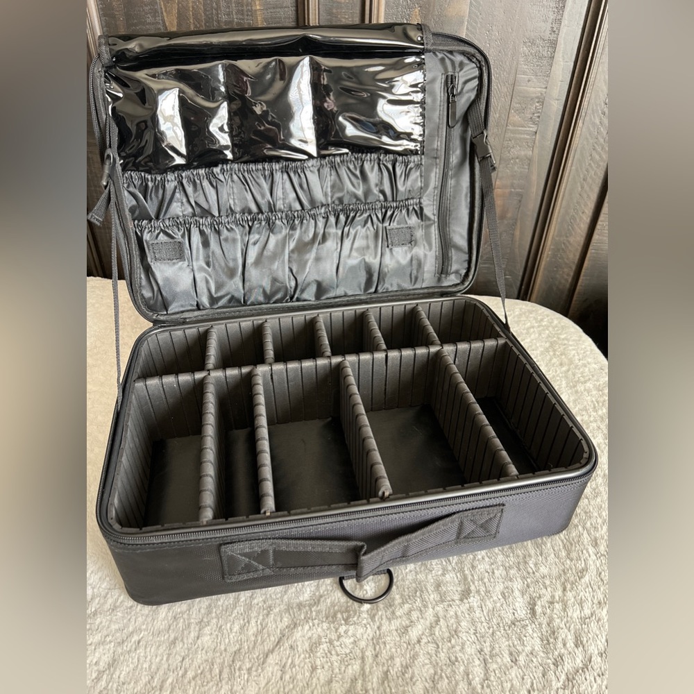 COPY - Travel Professional Makeup Train Case